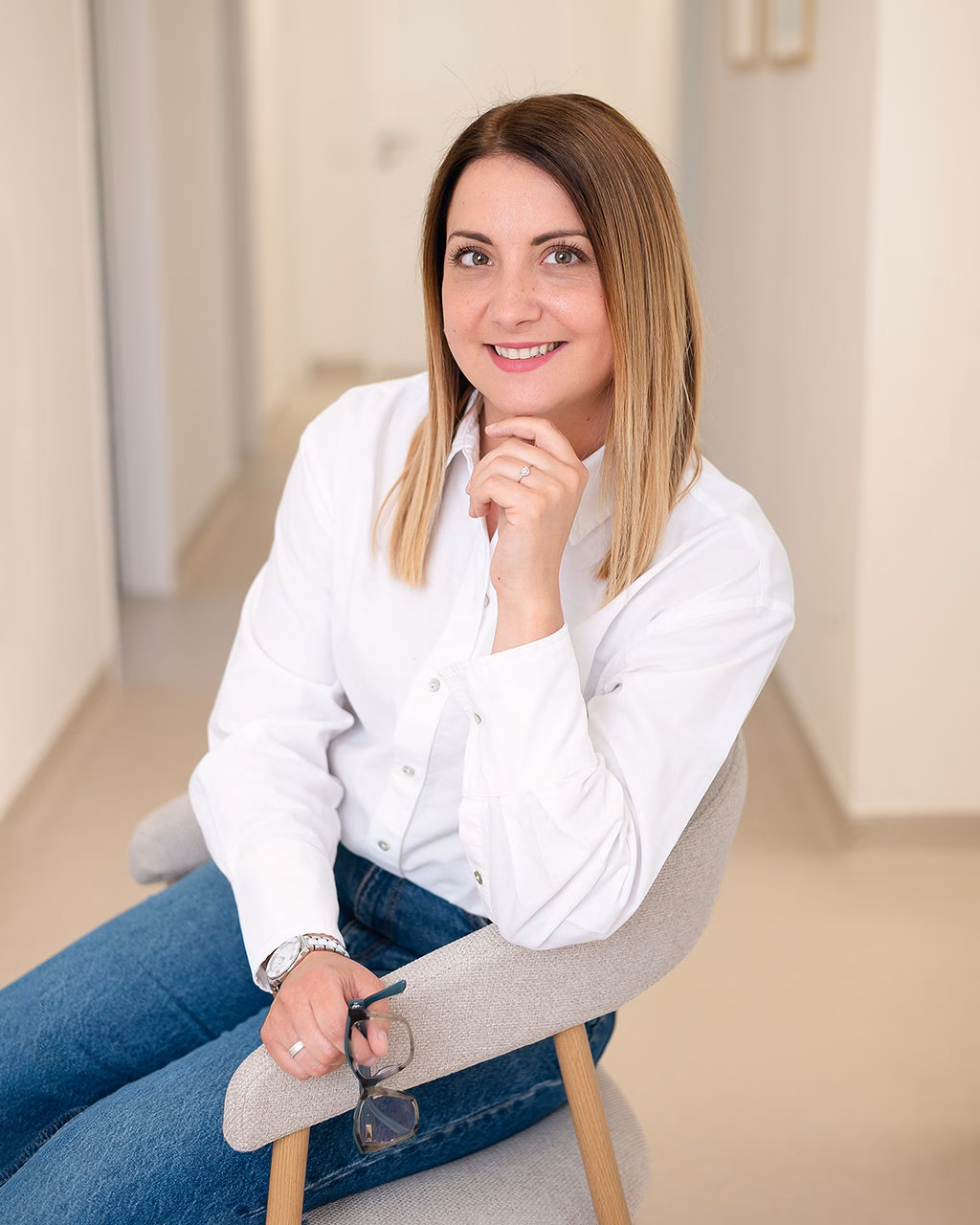 Cserháti Veronika​